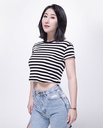 操女逼喷水,视频,后入舞蹈表演部部主任